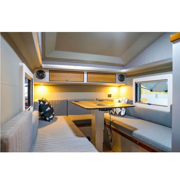 16ft Off Road Folding Camper Trailer Con Capacità di 2 Adulti e 2 Bambini Travel Trailer