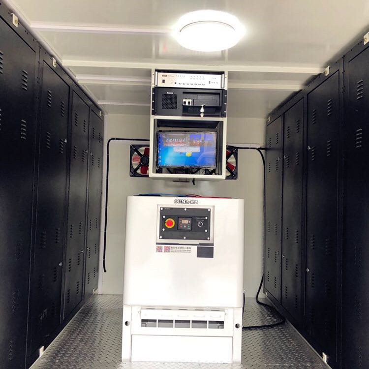 Il camion mobile di Dongfeng ha condotto il veicolo mobile di pubblicità dell'esposizione 4x2 LED impermeabile per all'aperto