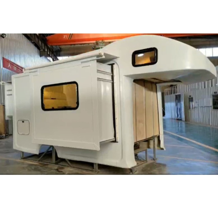 La scatola bianca su misura di Shell Body Luxury Decoration Assembling rv del campeggiatore ha montato