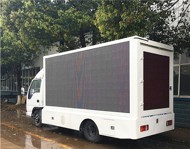 Video camion mobile di pubblicità all'aperto 3840*1728mm P4 del tabellone per le affissioni con l'idraulico di sollevamento