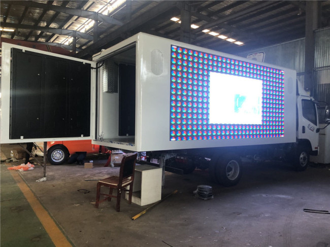 Camion del tabellone per le affissioni di P4 Digital schermo impermeabile Van High Brightness Outdoor di 192mm * di 192 LED