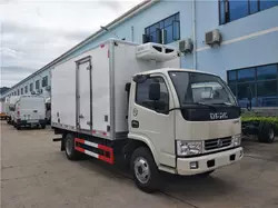Camion Dongfeng del contenitore di frigorifero del congelatore 4*2 5 tonnellate grado -5 - -15