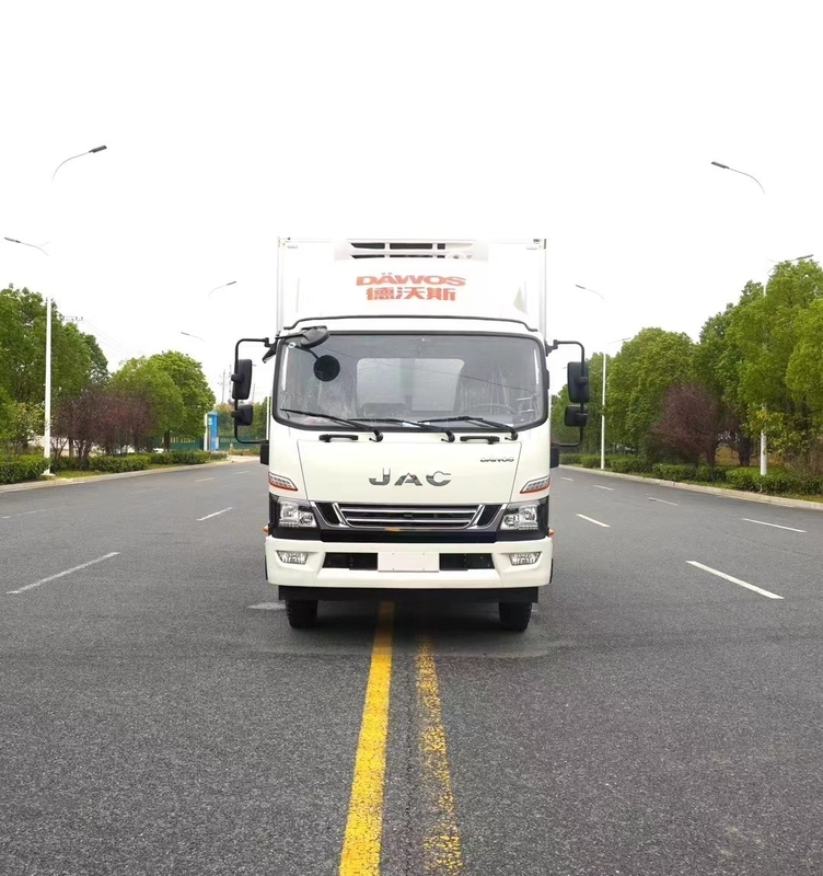 Furgone e camion frigorifero JAC 4x2 in vendita a Dubai, da -5 a -15 gradi