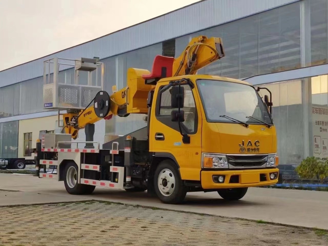camion telescopico aereo di funzionamento di elevata altitudine del camion 200kg della piattaforma di lavoro del secchio di 21m
