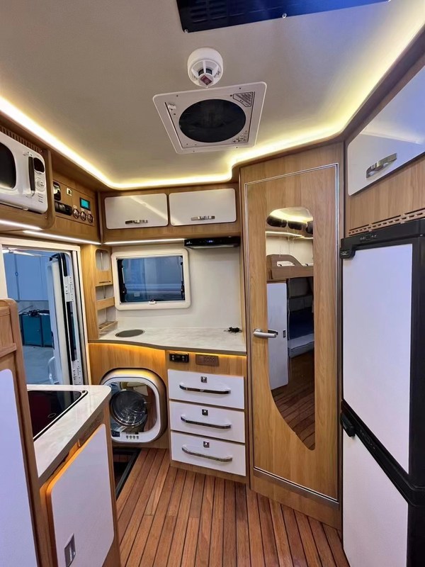 5995x2350x2950mm RV Caravan Van OE OEM Servizio Nudo Con Ceretta By Roro Ship