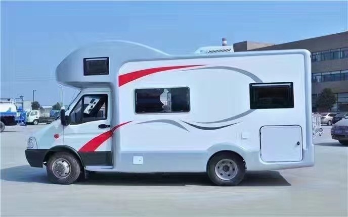 Luxury Travel Trailer Con Motore 170 CV IVECO Camper Caravan OE NO OEM Servizio personalizzato