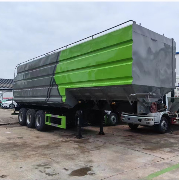 Semi-camion rimorchio per alimenti per animali ad alte prestazioni 4 assi Max. Velocità di guida 90 km/h