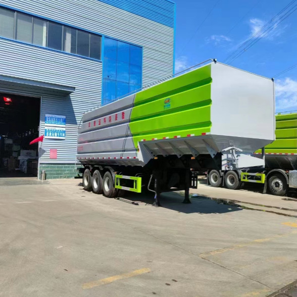 Semi-camion rimorchio per alimenti per animali ad alte prestazioni 4 assi Max. Velocità di guida 90 km/h