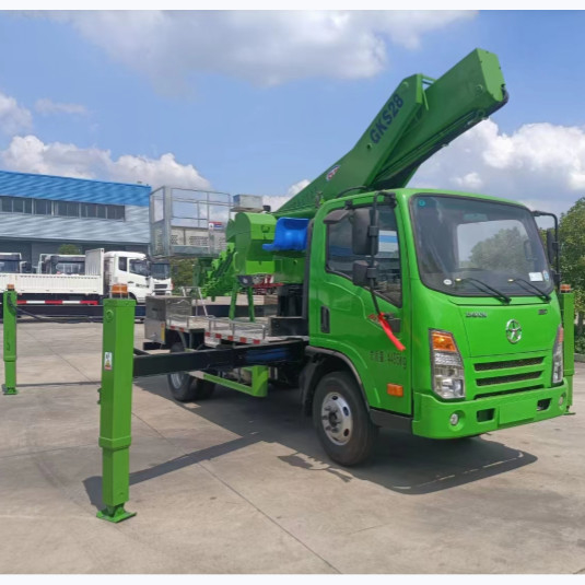 Camion a guida a destra o sinistra con piattaforma di lavoro aerea di dimensioni 1000x700x1250 mm