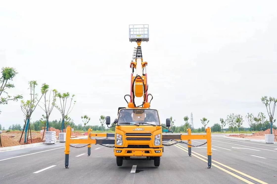 Euro 5 4*2 Diesel Aerial Work Platform Truck prestazioni superiori con motore JMC