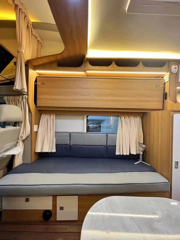 Camion a letto OE NO. CLW Base ruota 3360 mm Camping Caravan