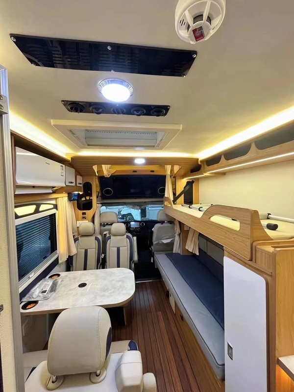 Camion a letto OE NO. CLW Base ruota 3360 mm Camping Caravan