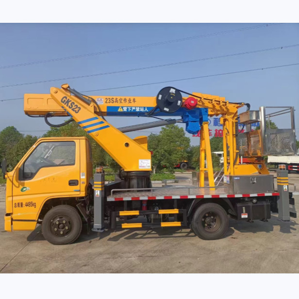 23m JMC Veicolo di sollevamento aereo Peso lordo di 4495 kg Camion di piattaforma aerea