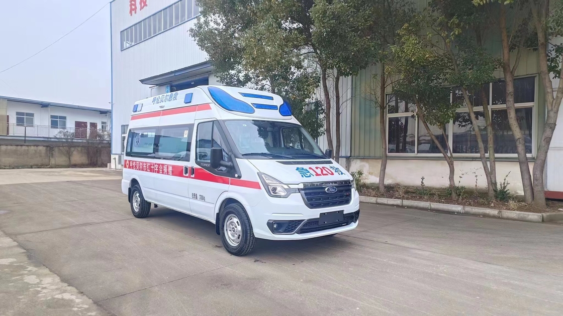 Tipo di trasmissione manuale 2024 Ford Ambulance di emergenza