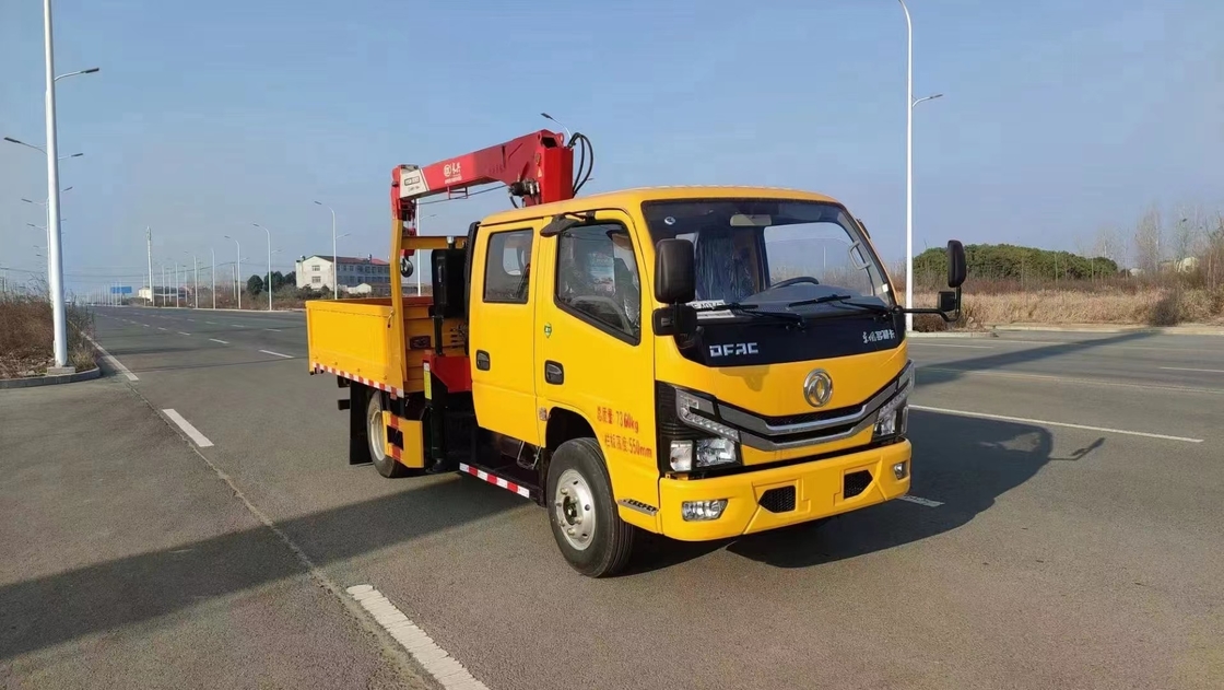 DF 3 persone seduta camion gru montata con tipo di guida RHD e 6 pneumatici
