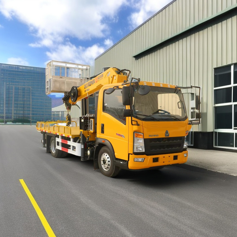 Howo Chassis 4x2 Drive 21M Truck Monted Aerial Work Platform 95km/h 200kg Carico