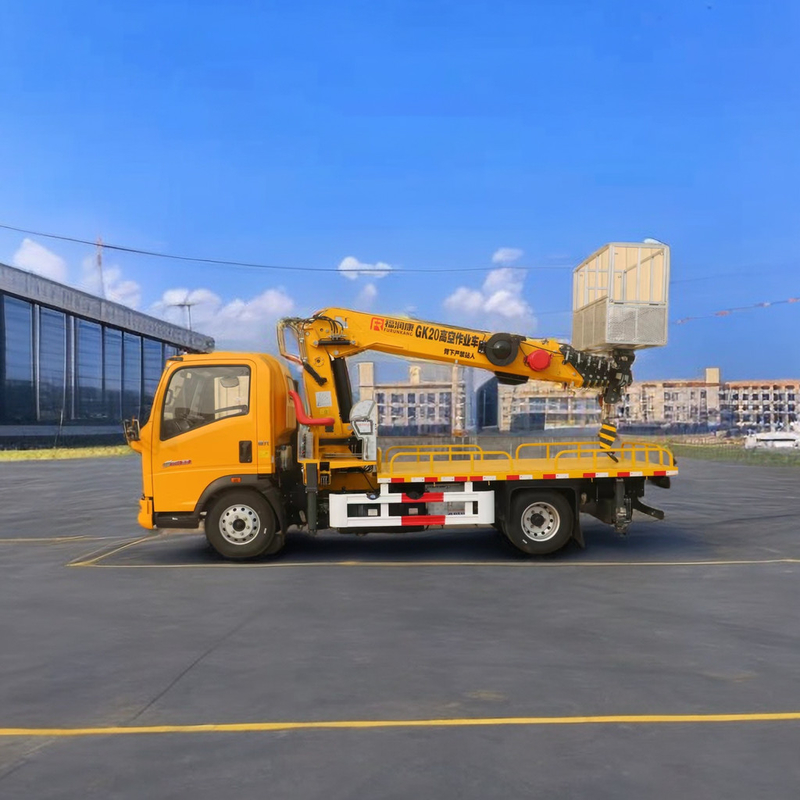 360o Rotation 21m Telescopic Boom Aerial Work Platform Camion con cabina a due file