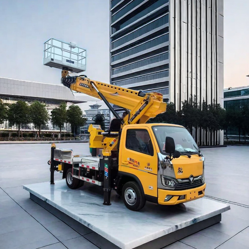 5850x2000x2750mm Piattaforma di lavoro aereo montata su camion 95km/h Piattaforma di lavoro aereo