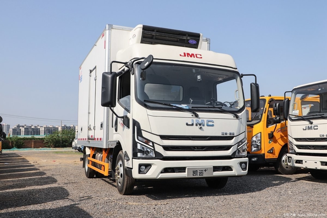 Famous Jmc Light Refrigerated Truck 4x2 Truck per il trasporto di cibo surgelato in vendita
