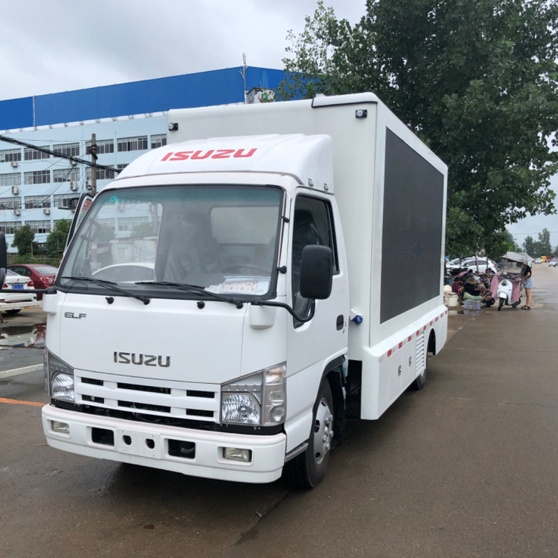 Isuzu P5 P6 P4 Truck montato LED Display 3840*1728mm Mobile LED Screen Trailer 102HP