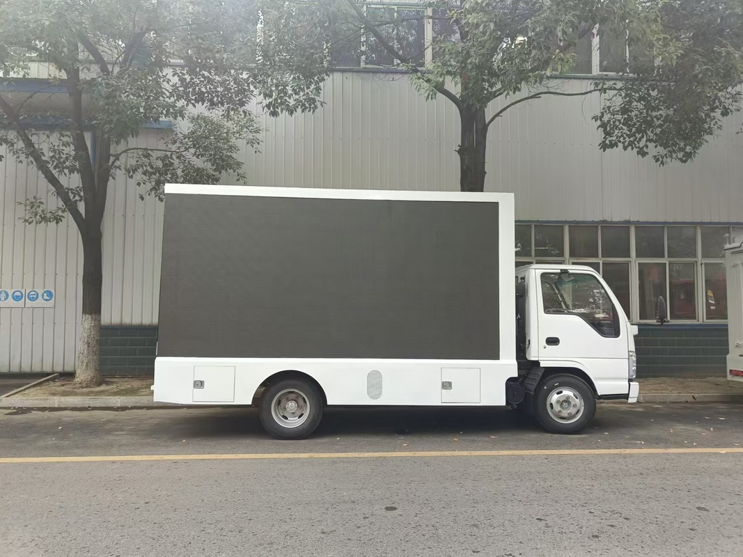 Camion per cartelloni pubblicitari mobili a colori P5 P6 a LED Camion per cartelloni pubblicitari digitali mobili isuzu