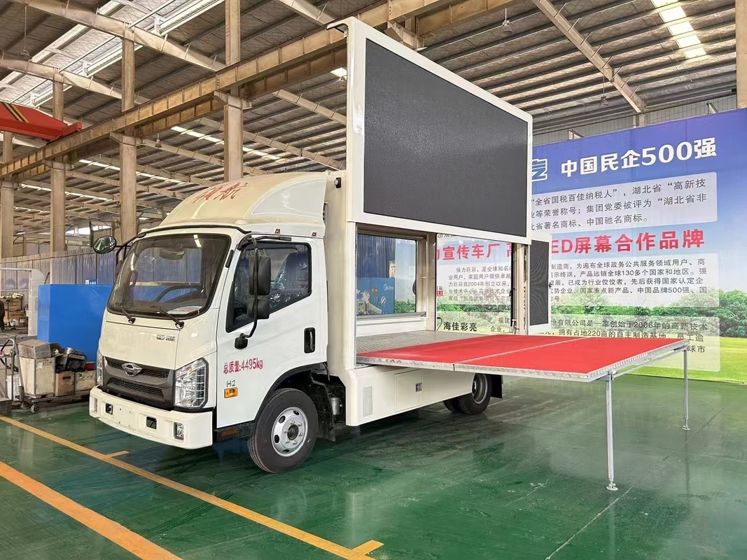 Foton 4X2 Mobile Led Truck Pubblicità P4 P5 P6 Display LED per veicoli all'aperto