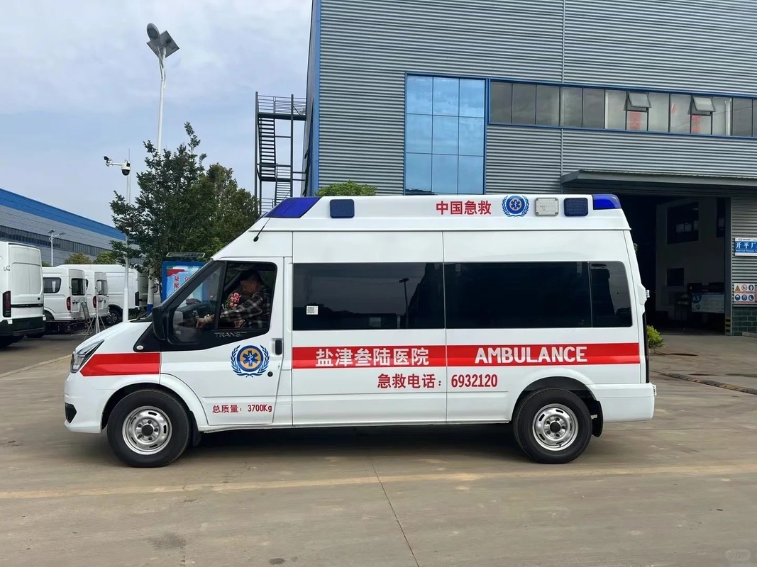 Ford Customization Ambulance Car Veicolo 4x2 Ambulance Transit V348 PRO Monitoraggio ICU Ambulance di emergenza
