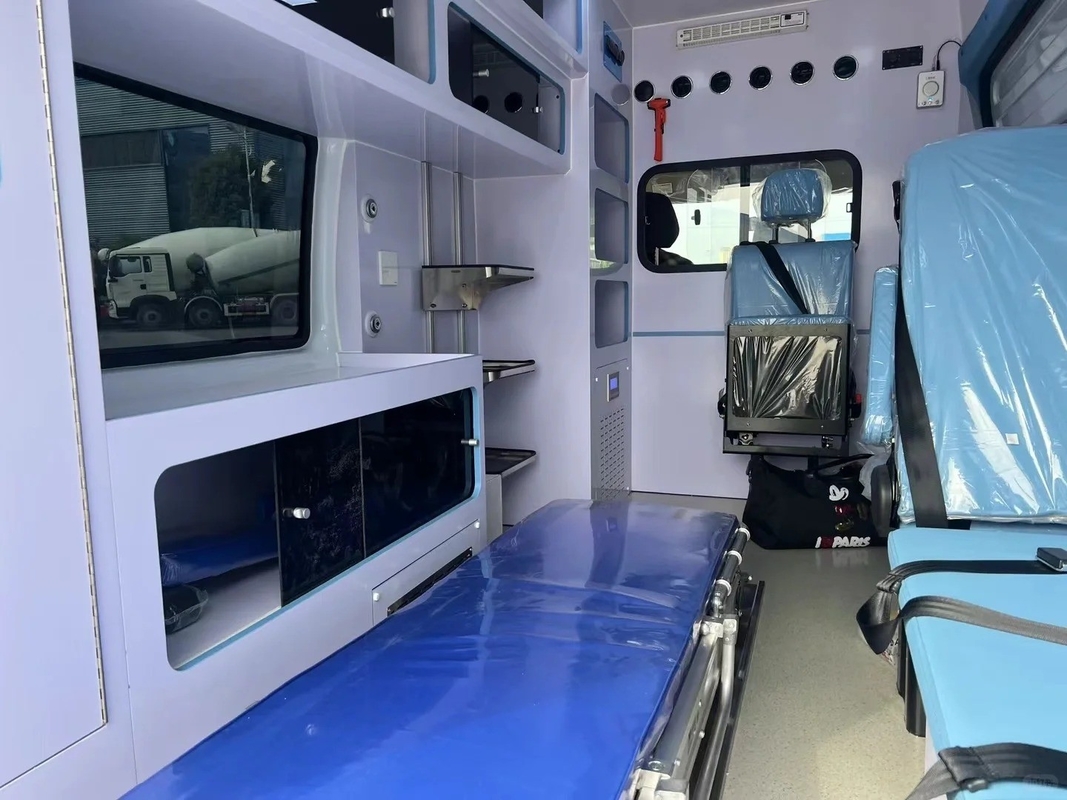 Ford Customization Ambulance Car Veicolo 4x2 Ambulance Transit V348 PRO Monitoraggio ICU Ambulance di emergenza